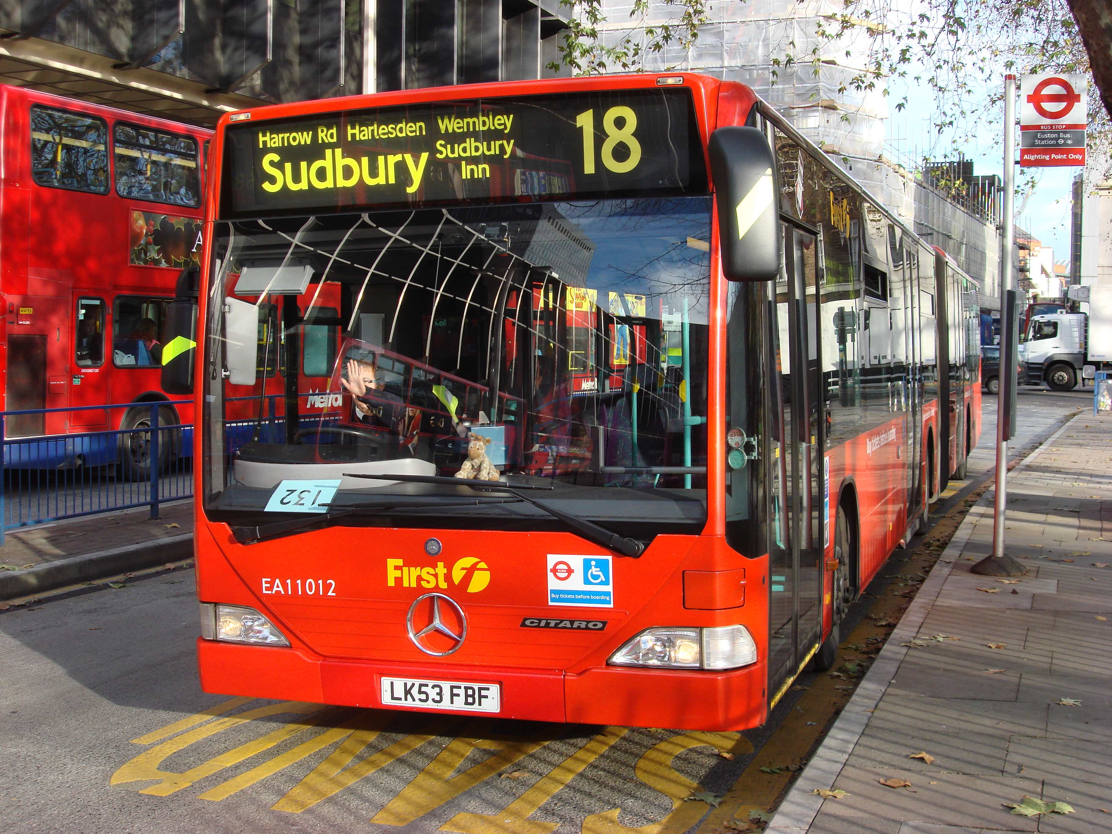 Busy Bus stop. London Bus Ride, Route 26. London Bus back. London Buses Route 3.